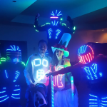 Show Robot LED con CO2 - Imagen 2